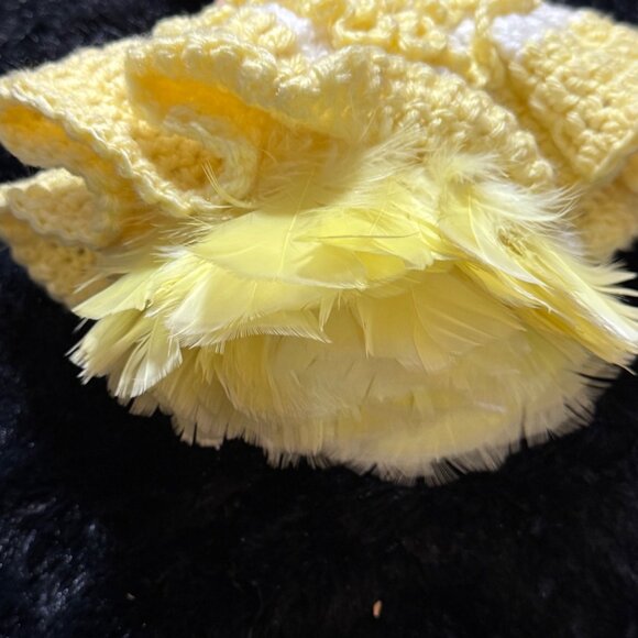 Vintage Crochet Doll Feather Duster Cover  Yellow And White - Picture 6 of 9